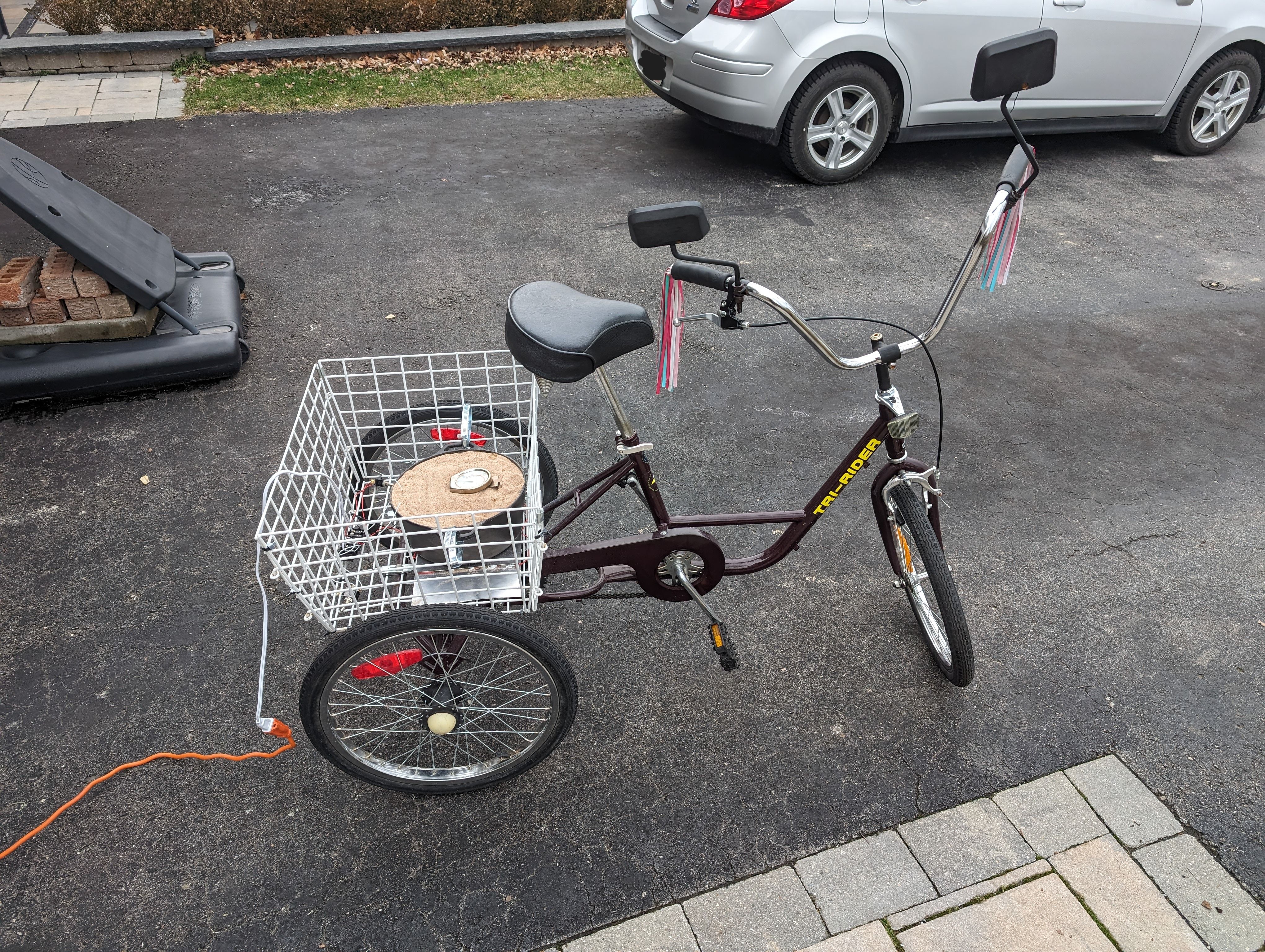 A side view of the sand tricycle
